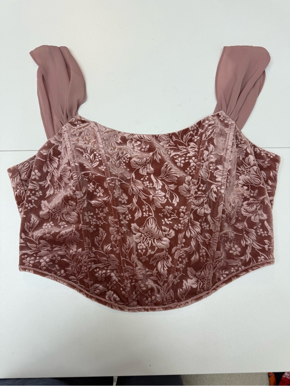 Altar'd State Dusty Rose Floral Satin Crop Top size L - Picture 4 of 12